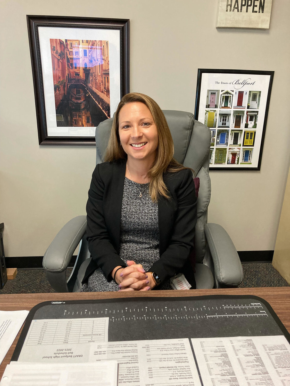 New principal Erika Della Rosa plans to beat out former principal and mentor Tim Hogan’s longest run as a seated principal for nine years in the last 40 years.